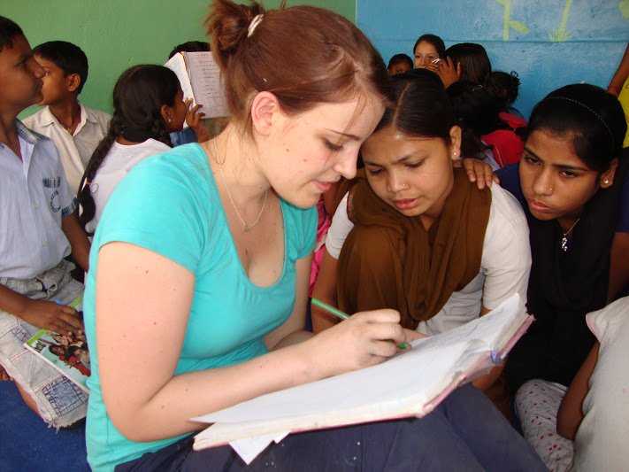 teaching volunteer project in Delhi India